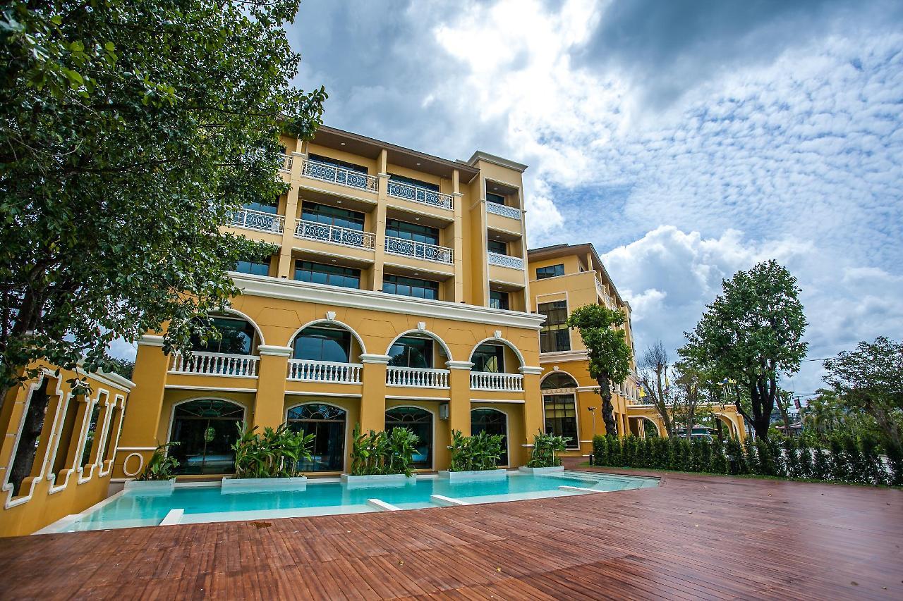 The Pineapple Hotel Krabi town Екстериор снимка