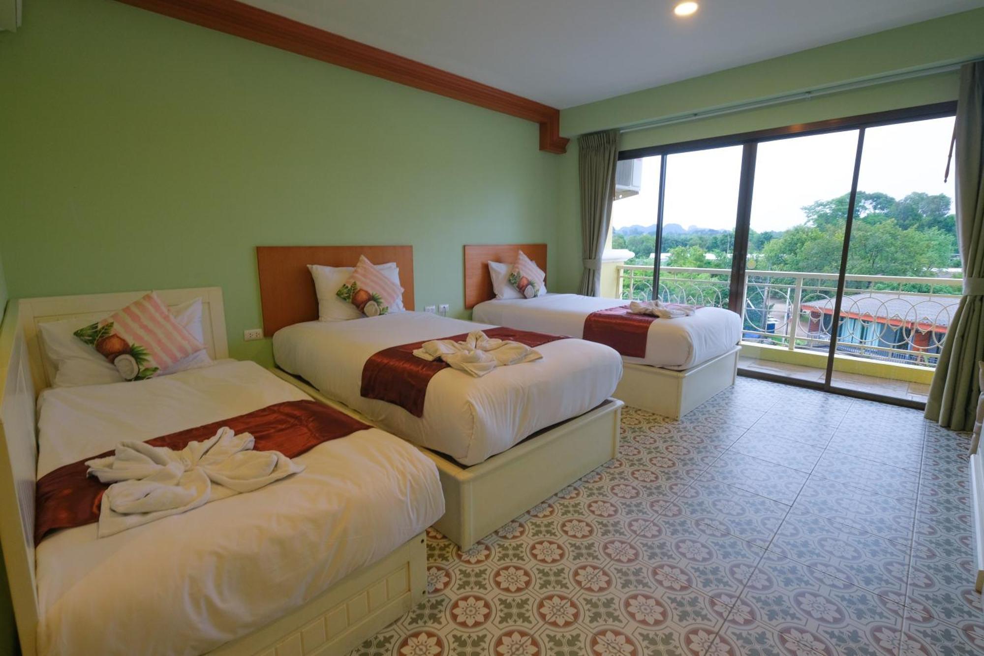The Pineapple Hotel Krabi town Екстериор снимка